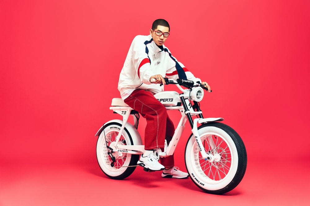 리복, ‘컬러 블록 트렌드’ 반영한 2026 S/S 아우터 라인 강화 1418-Image